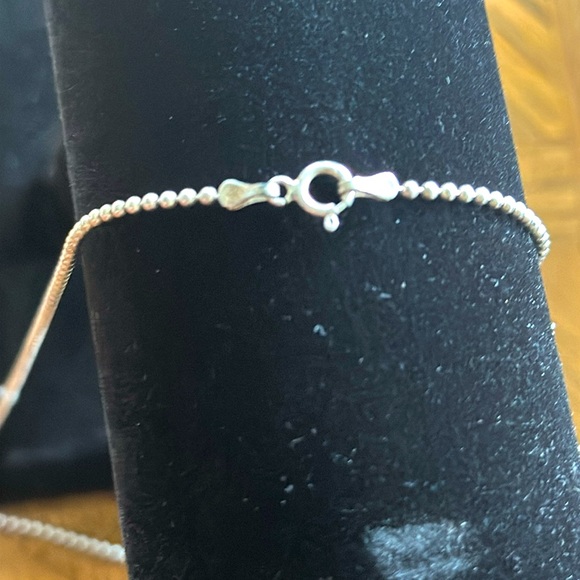 Sterling Silver Necklace With Yellow Citrine - Picture 4 of 5